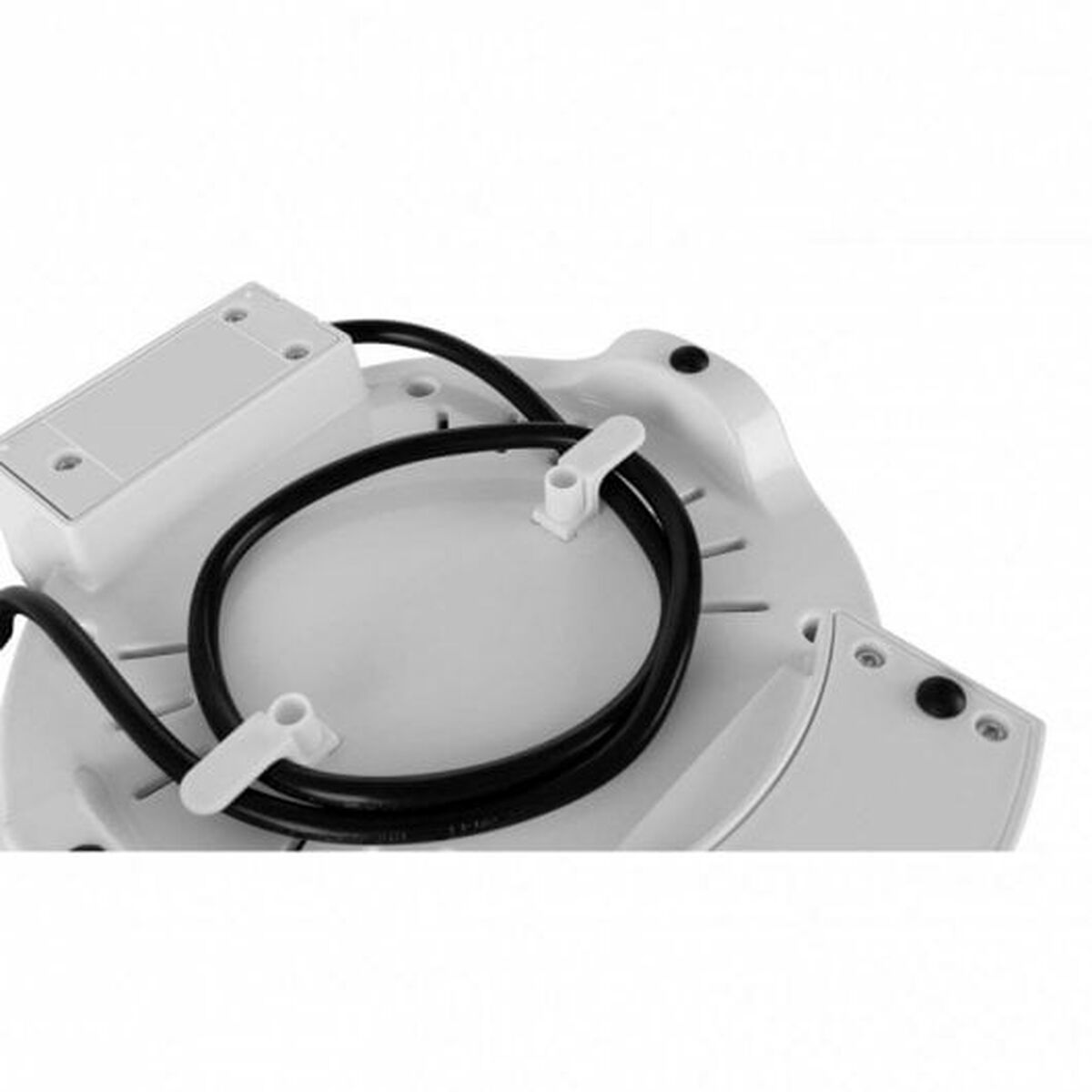 V3H01CD2B84BB5F5EFE70B6A0613B456993R4303381P8